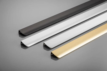 Uchwyt meblowy aluminiowy GTV HEXA 64 mm czarny mat U145